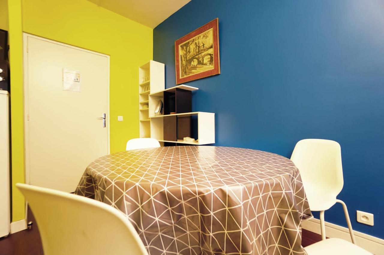 Colored Appt To Beaugrenelle Parijs Buitenkant foto